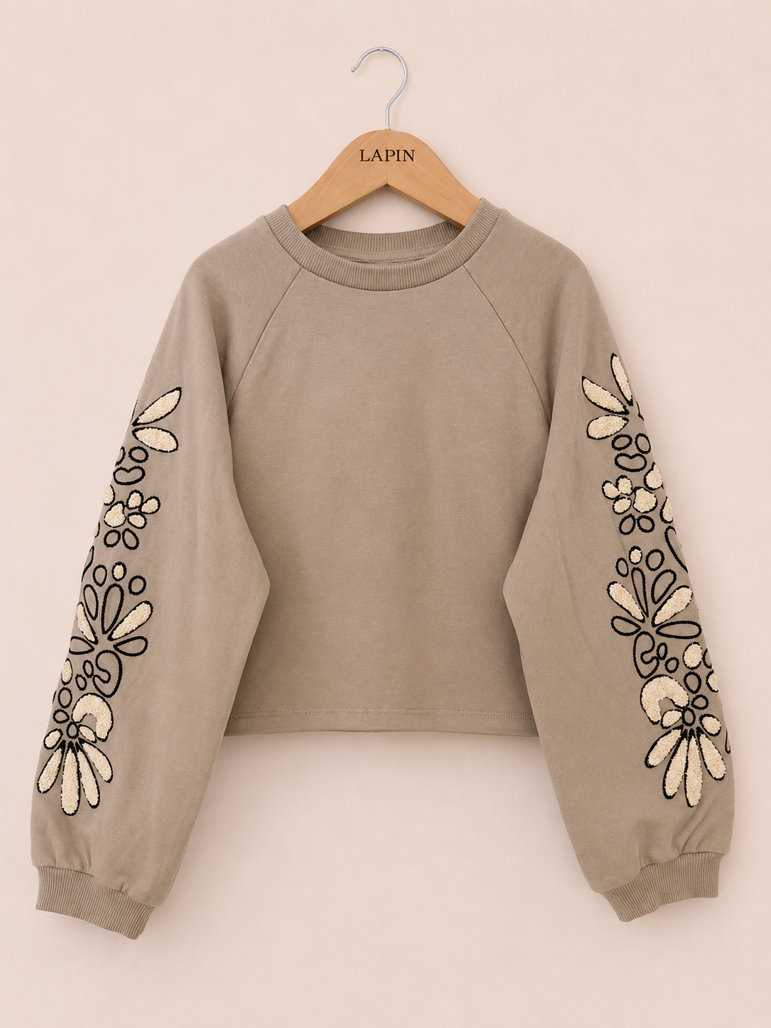 Newness - Trui met bloemen