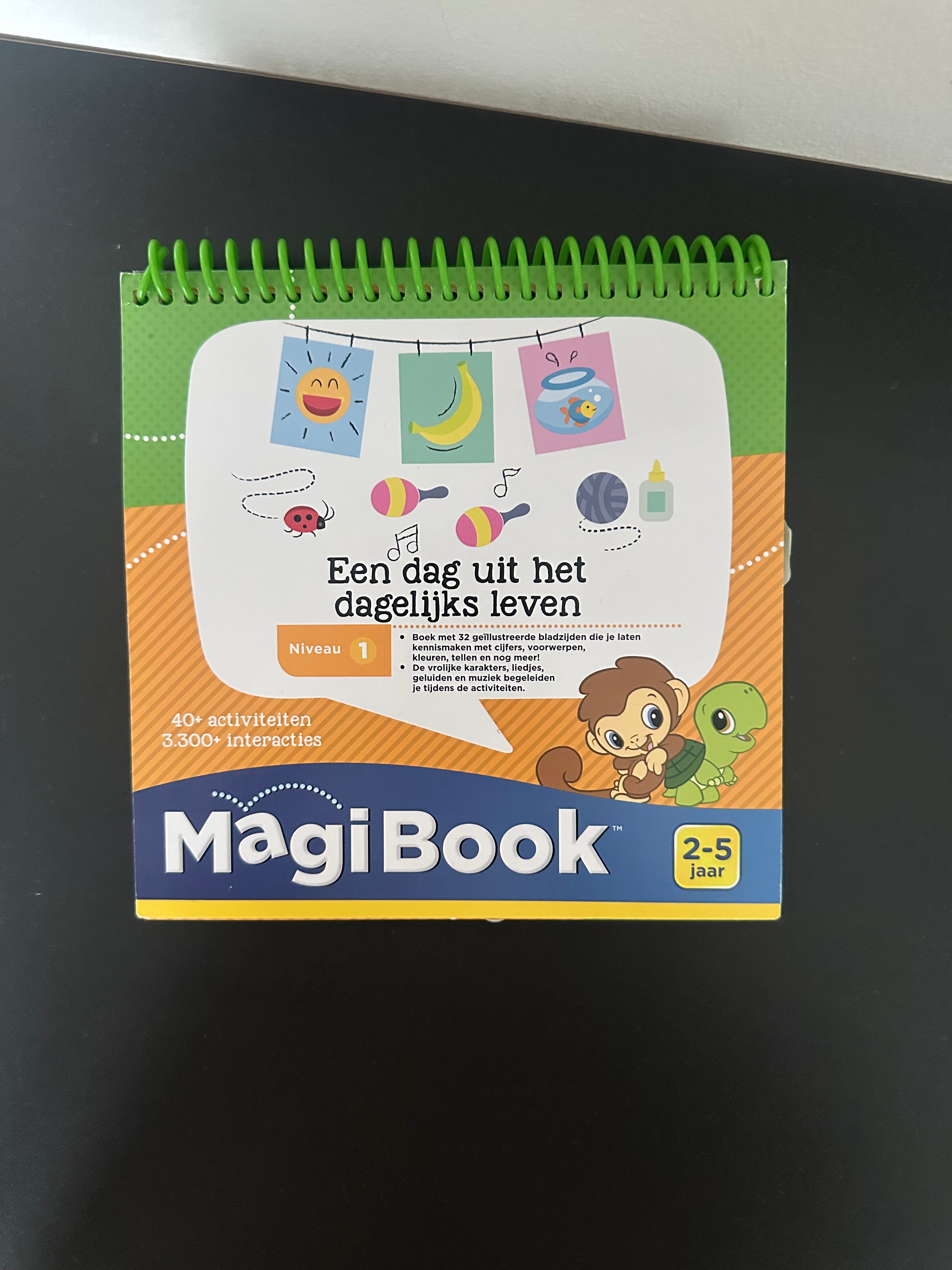 Vtech - Magibook - Een dag uit het dagelijks leven