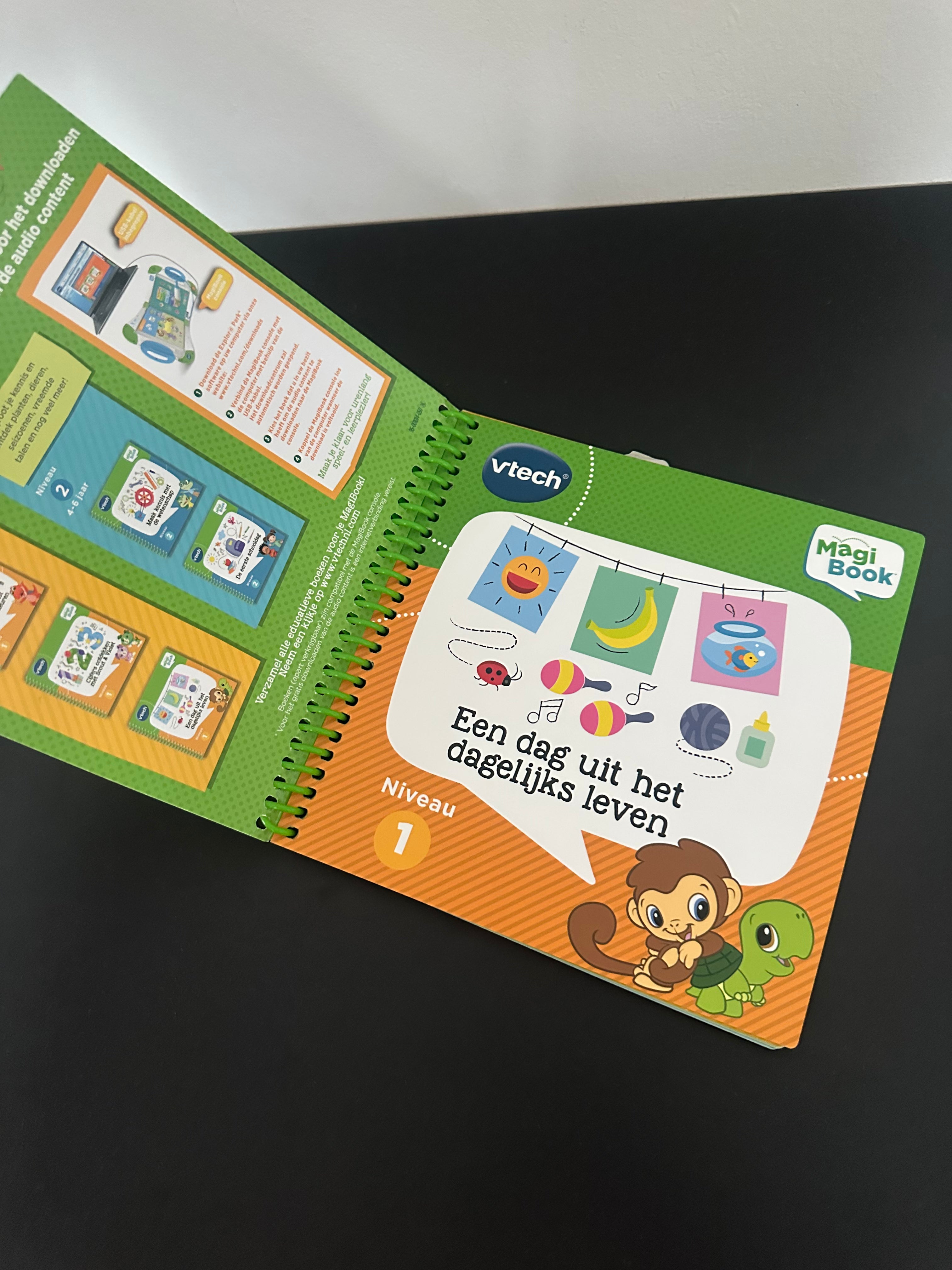 Vtech - Magibook - Een dag uit het dagelijks leven