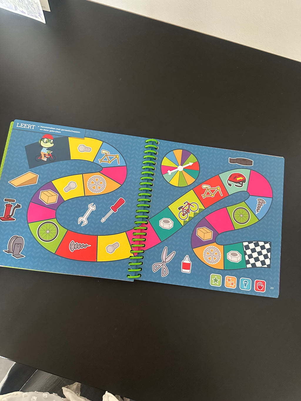 Vtech - Magibook - Maak kennis met de wetenschap