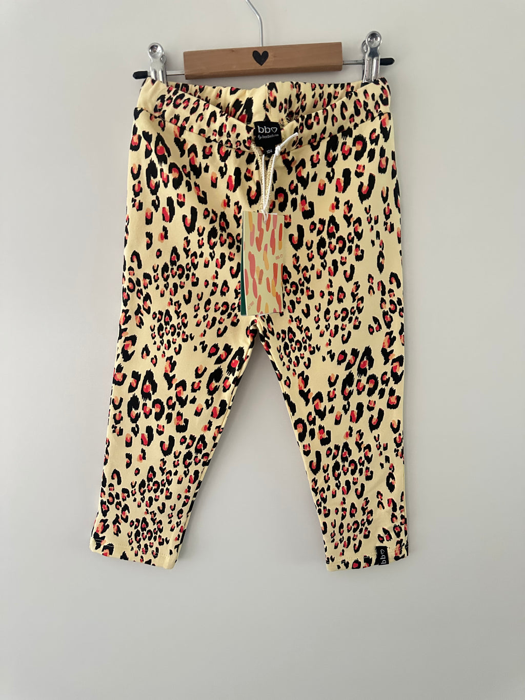 Beebielove - broek - maat 104