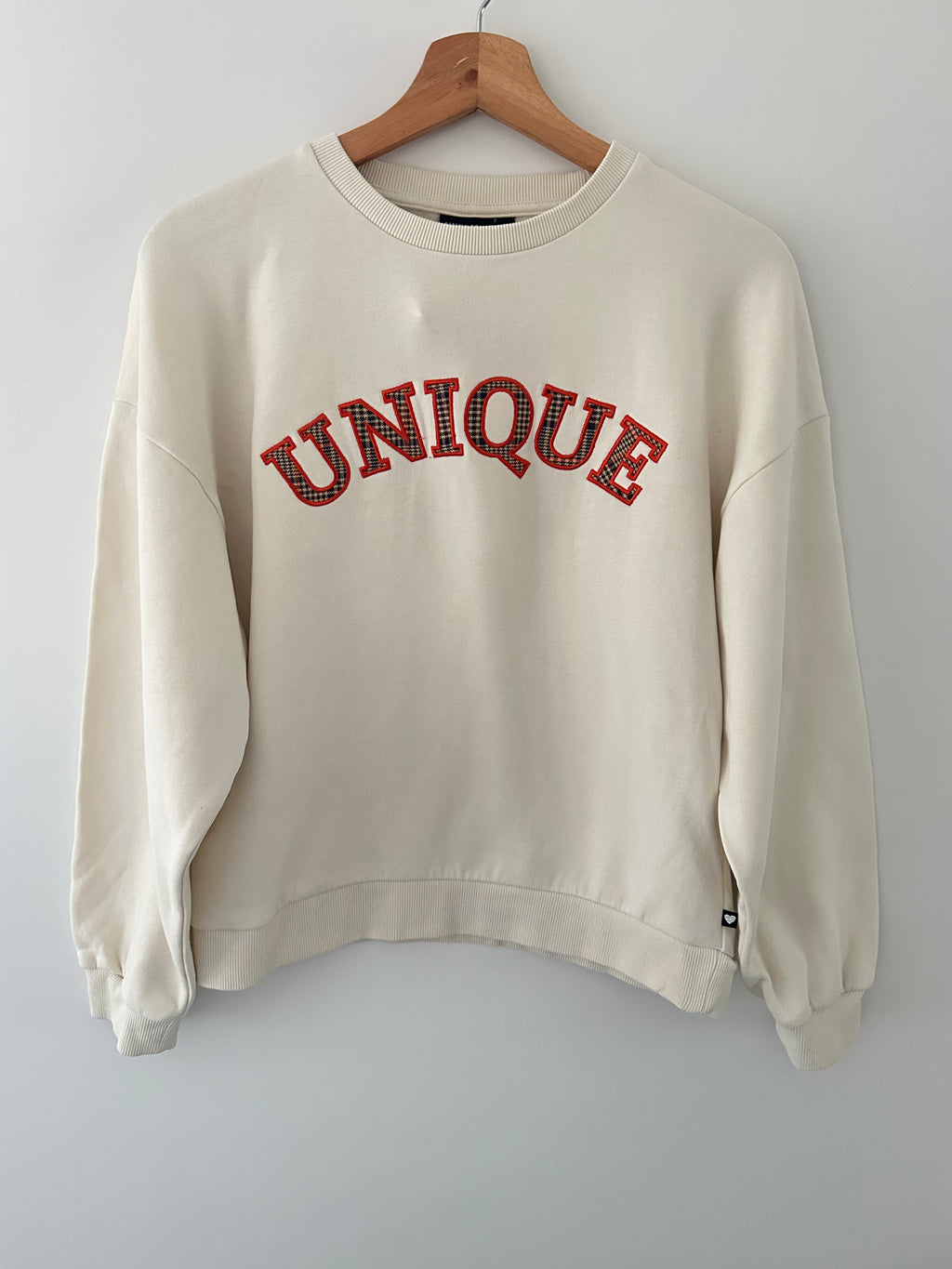 Awesome - sweater - maat 164