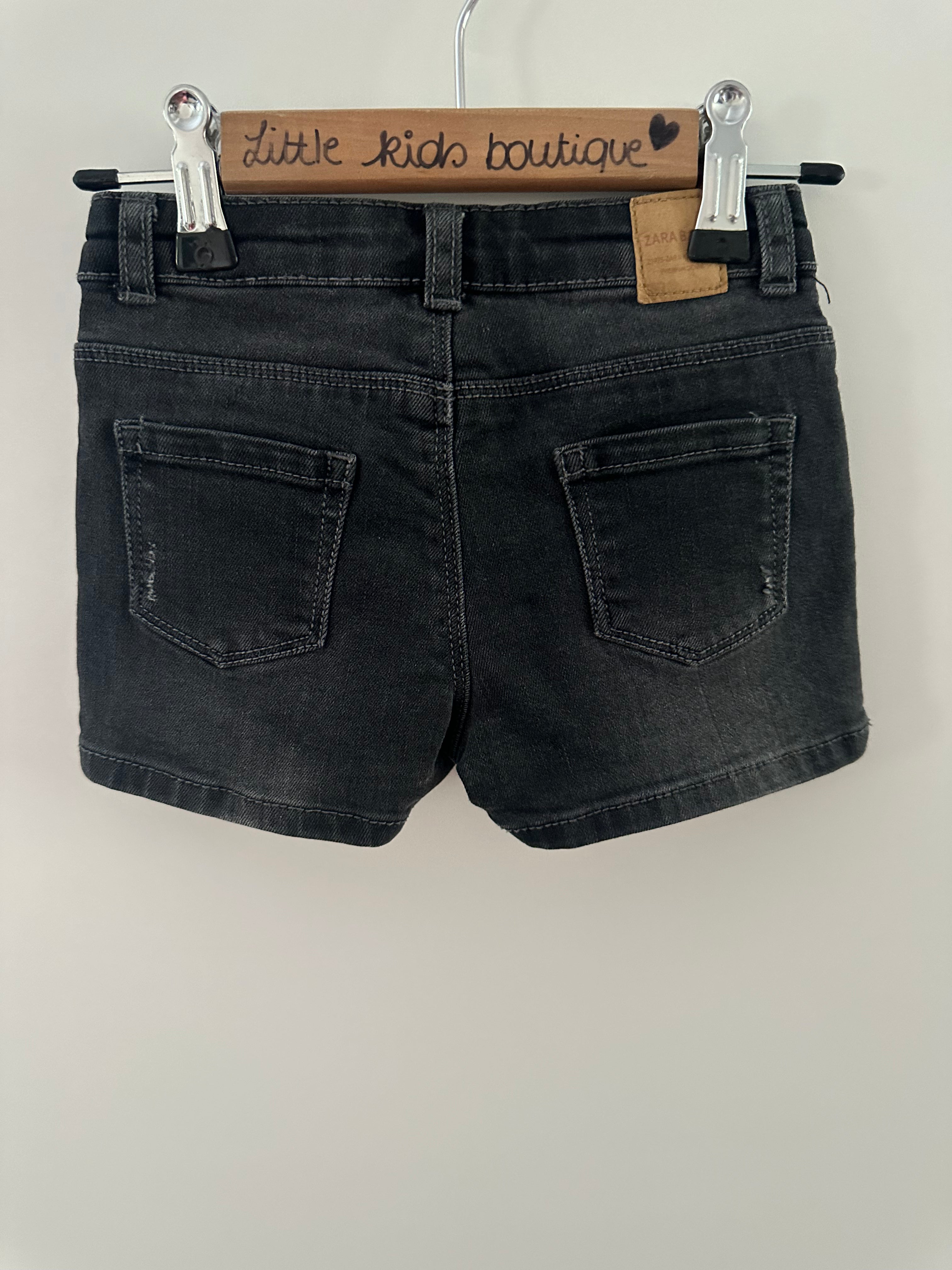Zara - Short - 92