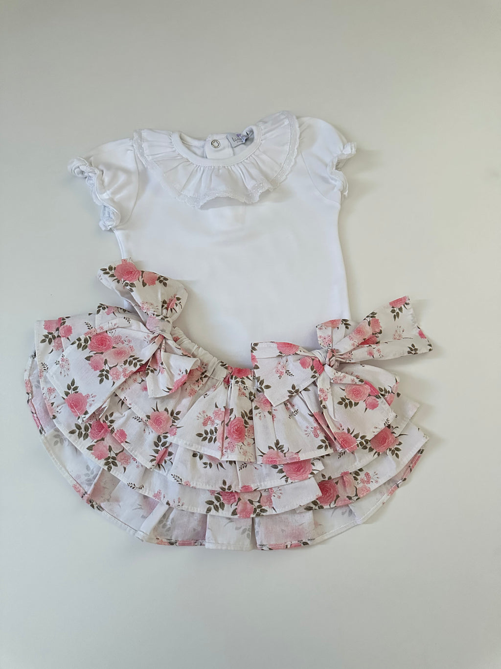 Laivicar/Camellia boutique - Set - 80
