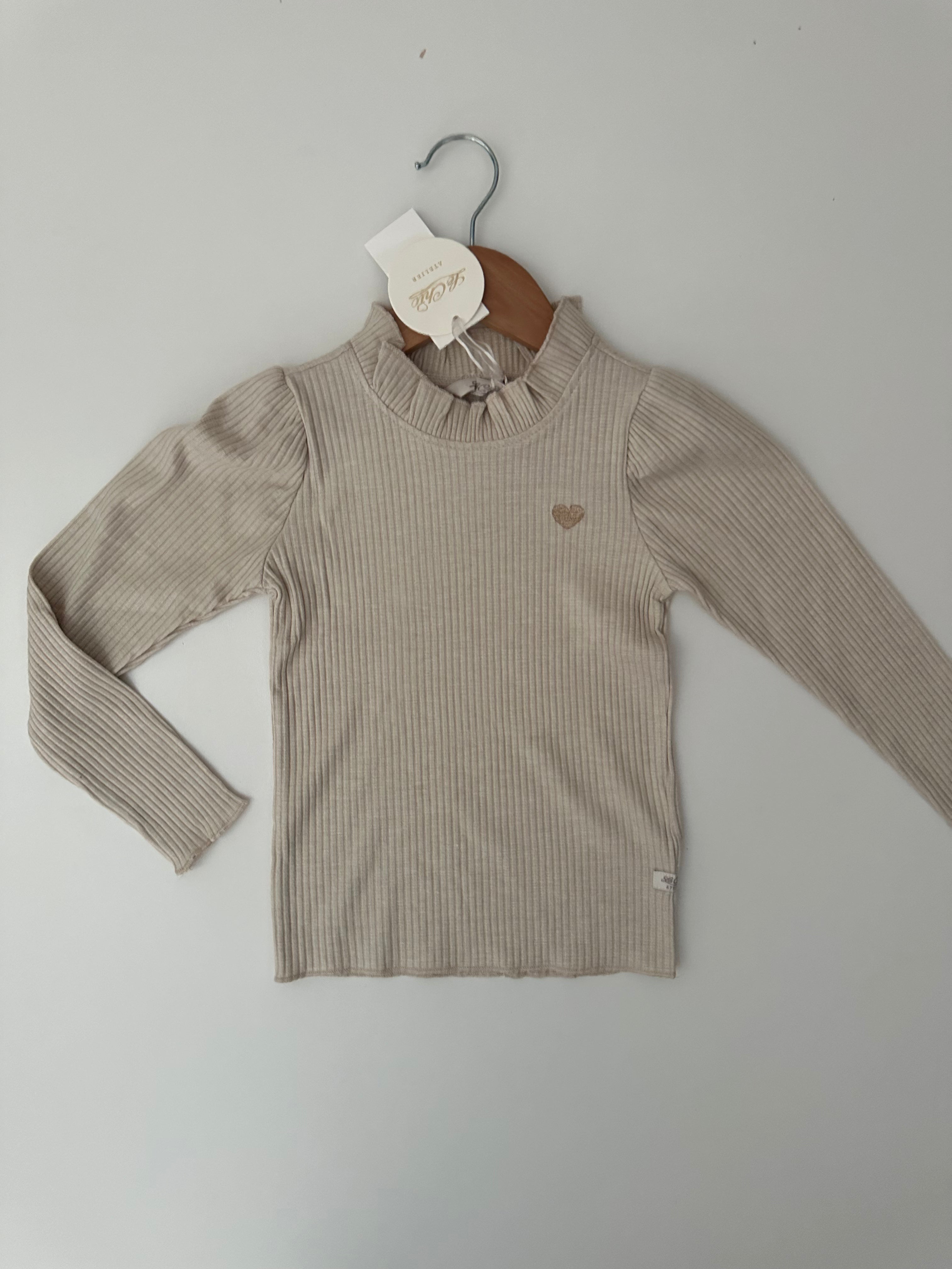Le chic - Gouden trui met hartje