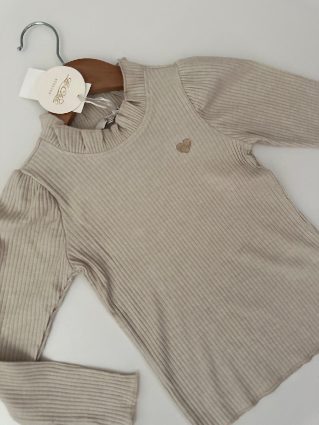 Le chic - Gouden trui met hartje
